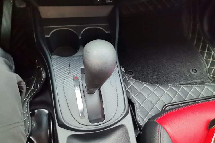 Used Honda City 2017 1.5L CVT Elite Edition Gear Lever