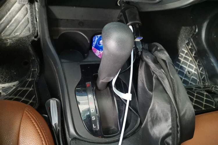Used Honda City 2017 1.5L CVT Comfort Version Gear Lever