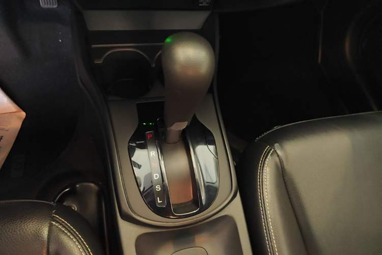 Used Honda City 2017 1.5L CVT Comfort Version Gear Lever