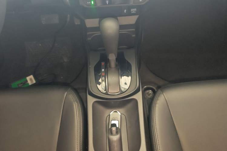 Used Honda City 2017 1.5L CVT Elite Edition Gear Lever