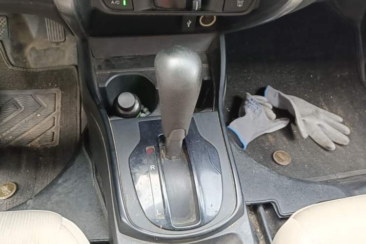 Used Honda City 2017 1.5L CVT Elite Edition Gear Lever