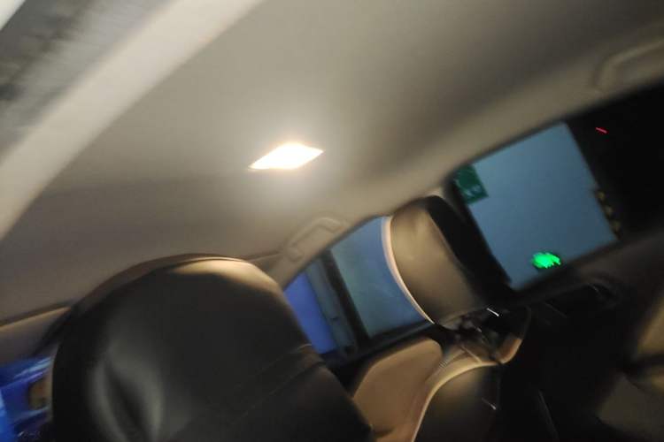Used Honda City 2017 1.5L CVT Comfort Version Headliner