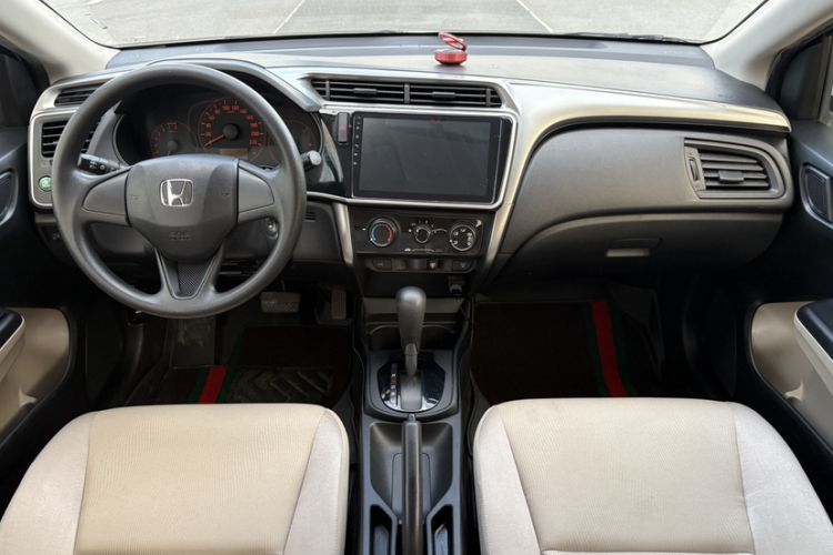 Used Honda City 2017 1.5L CVT Comfort Version Interior 1