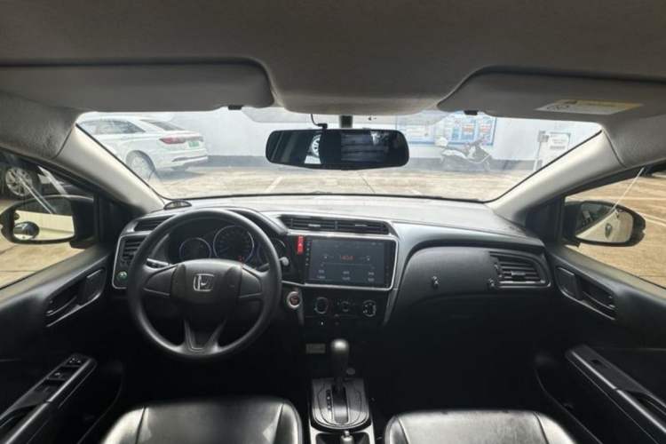 Used Honda City 2017 1.5L CVT Elite Edition Interior 1