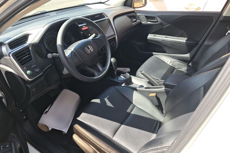 Used Honda City 2017 1.5L CVT Elite Edition Interior 1