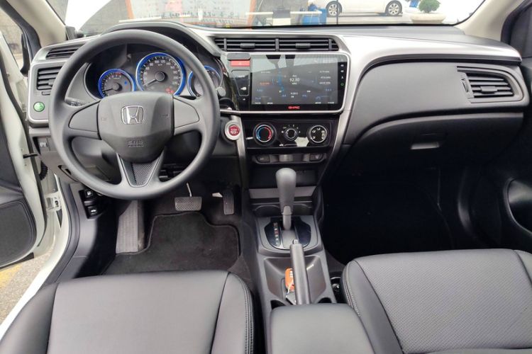 Used Honda City 2017 1.5L CVT Elite Edition Interior 1