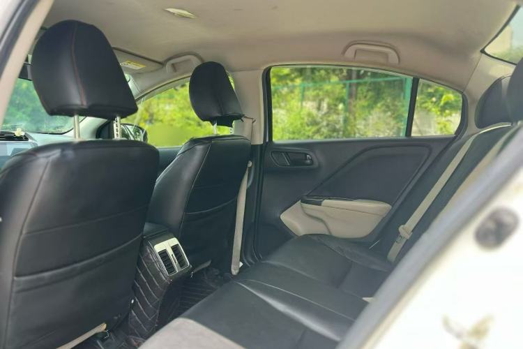 Used Honda City 2017 1.5L CVT Elite Edition Interior 2