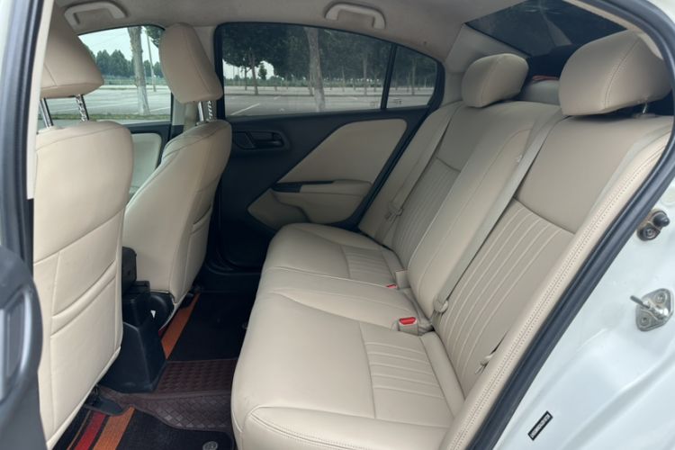Used Honda City 2017 1.5L CVT Comfort Version Interior 2