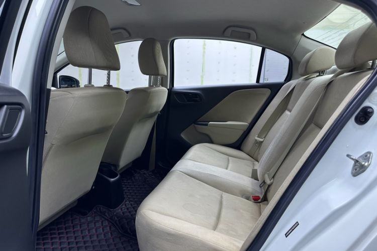 Used Honda City 2017 1.5L CVT Comfort Version Interior 3