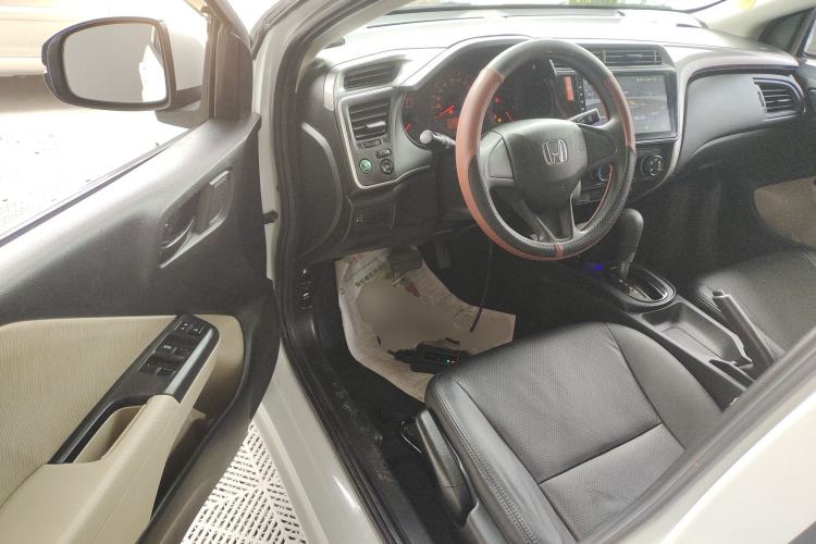 Used Honda City 2017 1.5L CVT Comfort Version Interior 3
