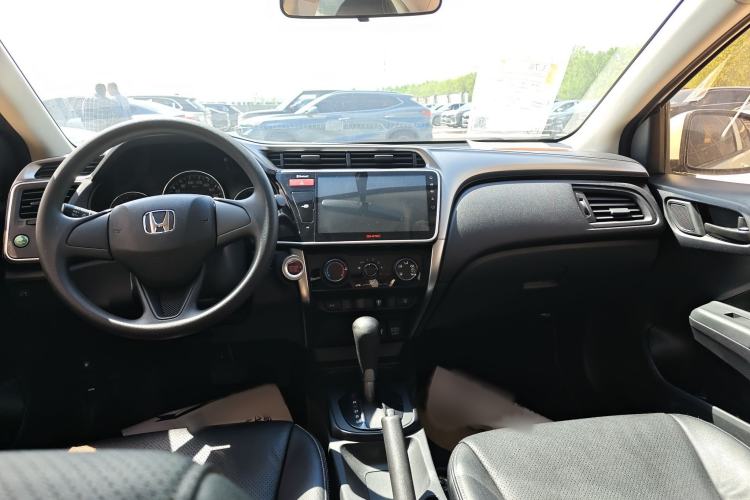 Used Honda City 2017 1.5L CVT Elite Edition Interior 3