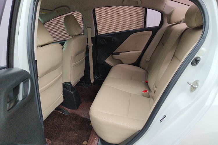 Used Honda City 2017 1.5L manual Comfort version Interior 4