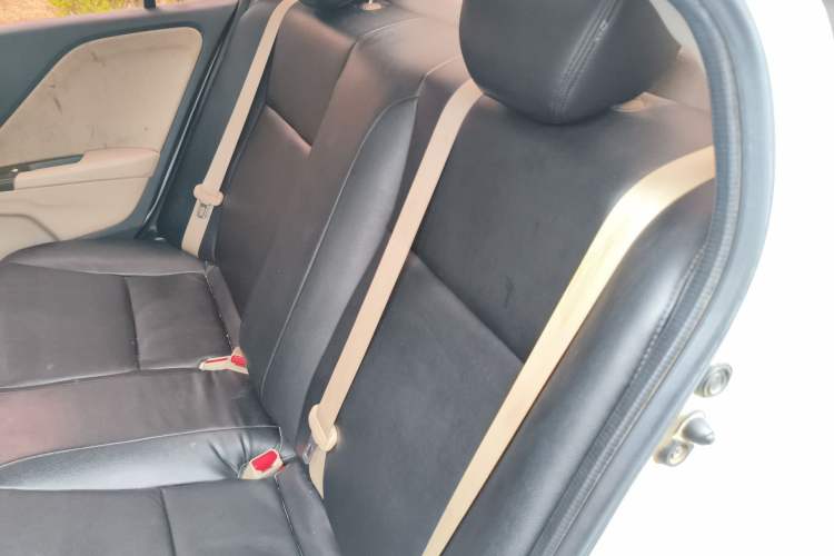 Used Honda City 2017 1.5L CVT Comfort Version Interior 4