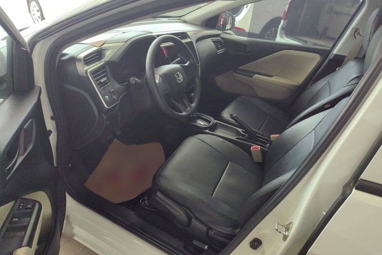 Used Honda City 2017 1.5L CVT Comfort Version Interior 5