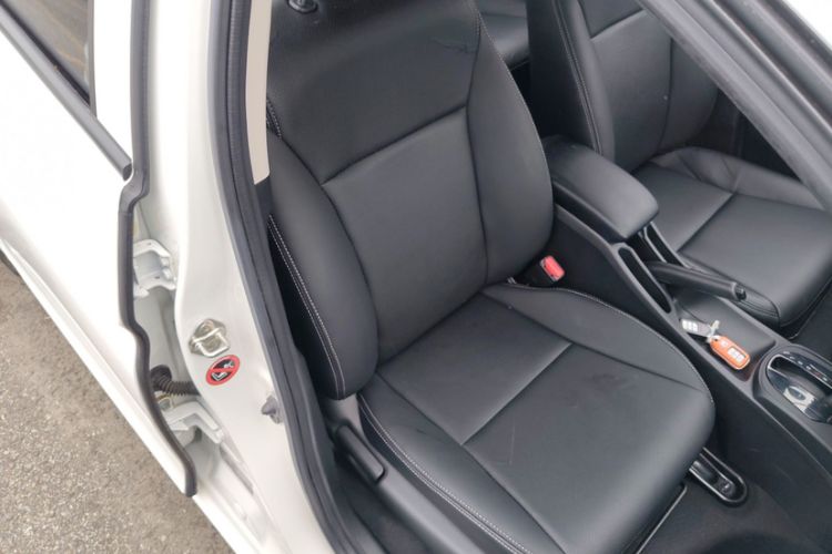 Used Honda City 2017 1.5L CVT Elite Edition Interior 6