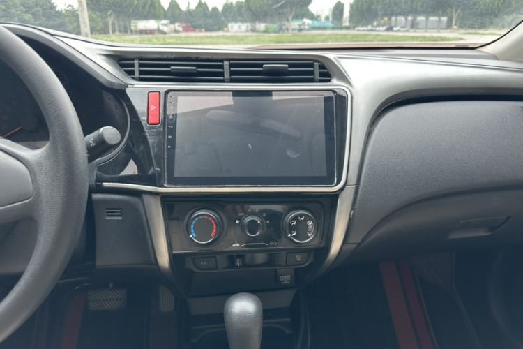 Used Honda City 2017 1.5L CVT Comfort Version Interior 8