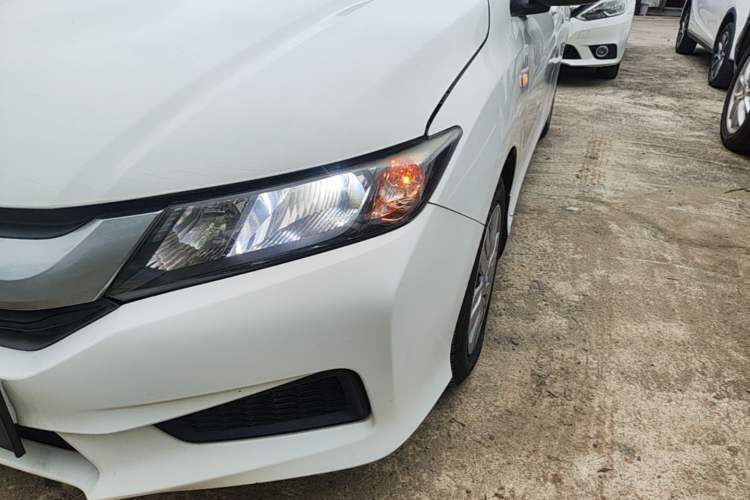 Used Honda City 2017 1.5L CVT Comfort Version Left Front Headlight
