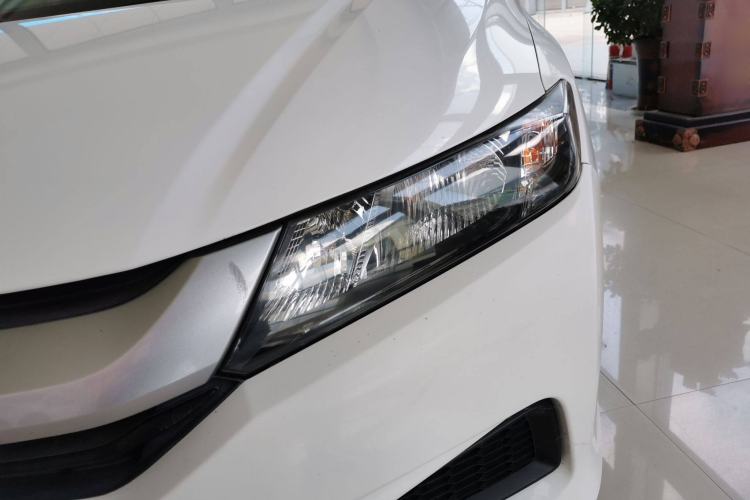 Used Honda City 2017 1.5L manual Comfort version Left Front Headlight