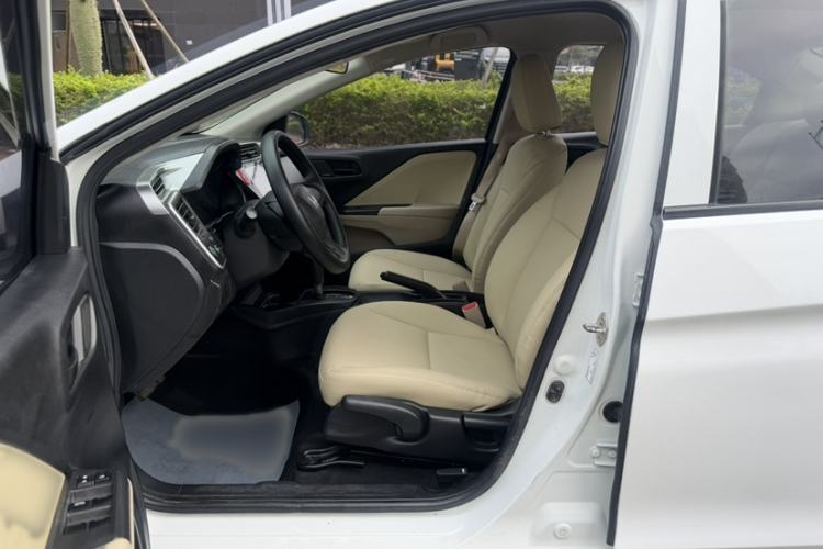 Used Honda City 2017 1.5L CVT Comfort Version Left Front Seat