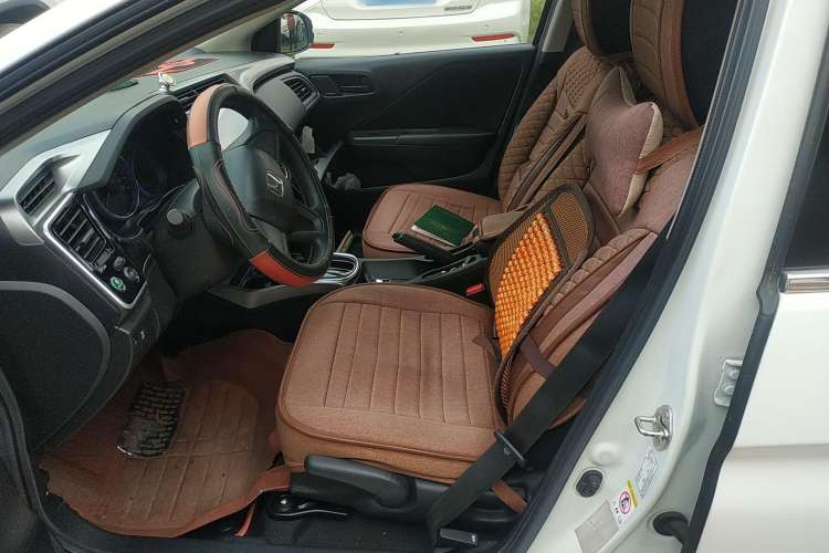 Used Honda City 2017 1.5L CVT Luxury Edition Left Front Seat