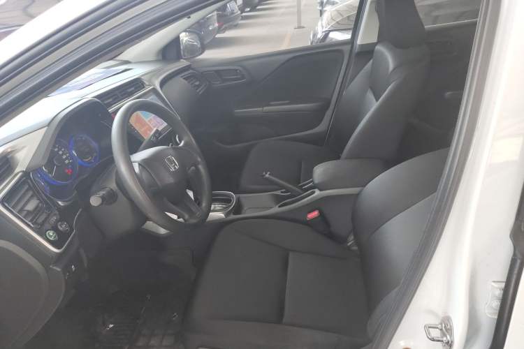 Used Honda City 2017 1.5L CVT Luxury Edition Left Front Seat