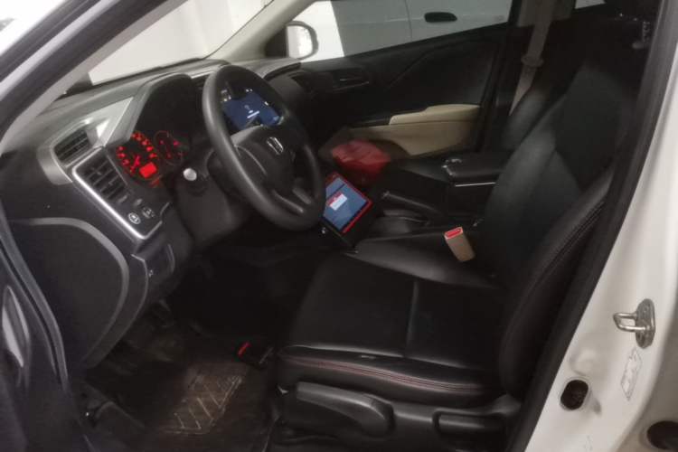Used Honda City 2017 1.5L CVT Comfort Version Left Front Seat