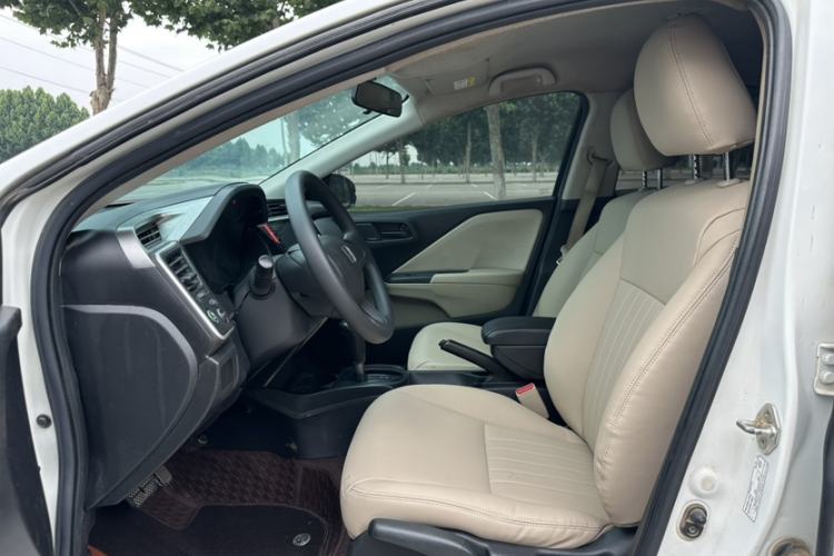 Used Honda City 2017 1.5L CVT Comfort Version Left Front Seat