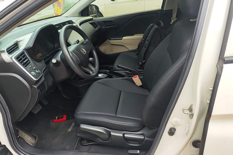 Used Honda City 2017 1.5L CVT Comfort Version Left Front Seat