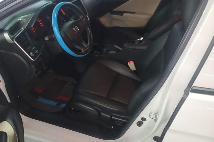Used Honda City 2017 1.5L CVT Comfort Version Left Front Seat