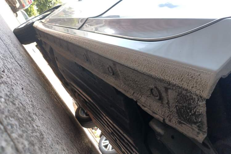 Used Honda City 2017 1.5L manual Comfort version Left Side Sill