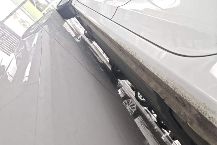 Used Honda City 2017 1.5L CVT Elite Edition Left Side Sill