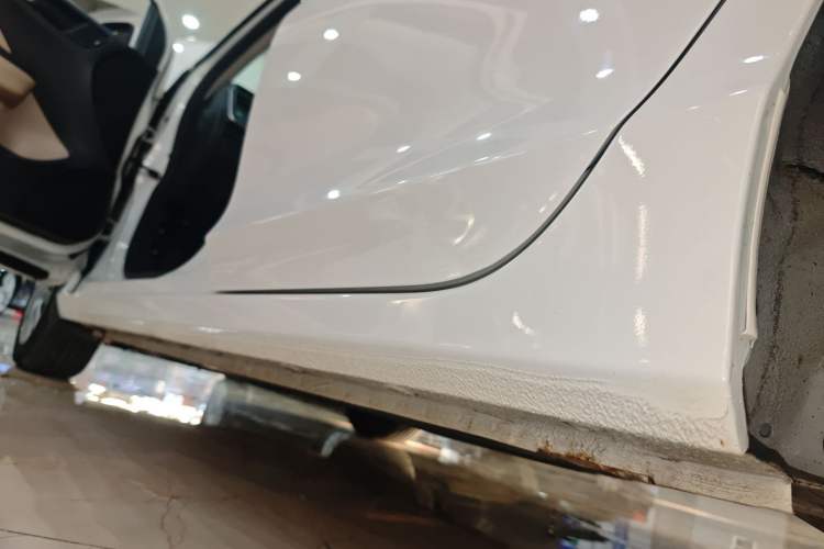 Used Honda City 2017 1.5L CVT Comfort Version Left Side Sill