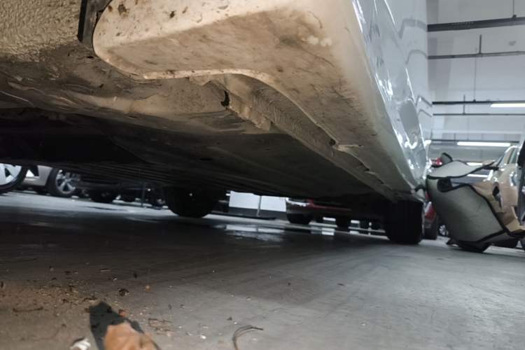 Used Honda City 2017 1.5L manual Comfort version Left Side Sill