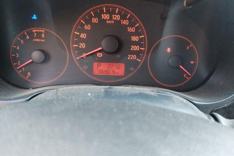 Used Honda City 2017 1.5L CVT Comfort Version Odometer Close Up