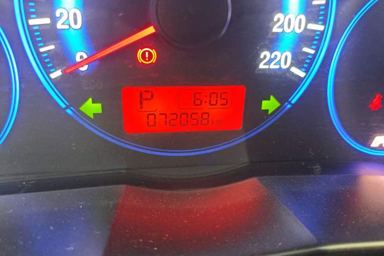 Used Honda City 2017 1.5L CVT Comfort Version Odometer Close Up