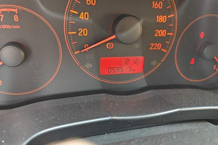 Used Honda City 2017 1.5L manual Comfort version Odometer Close Up