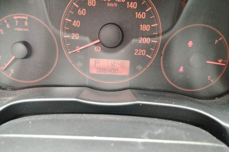 Used Honda City 2017 1.5L CVT Comfort Version Odometer Close Up