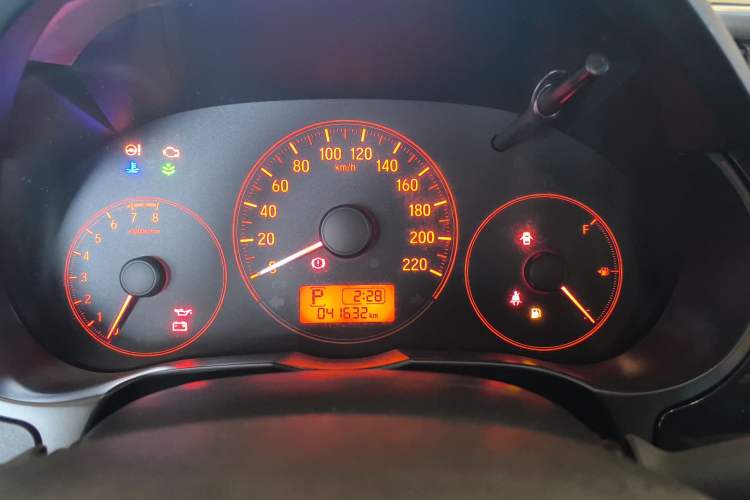 Used Honda City 2017 1.5L CVT Comfort Version Odometer Close Up