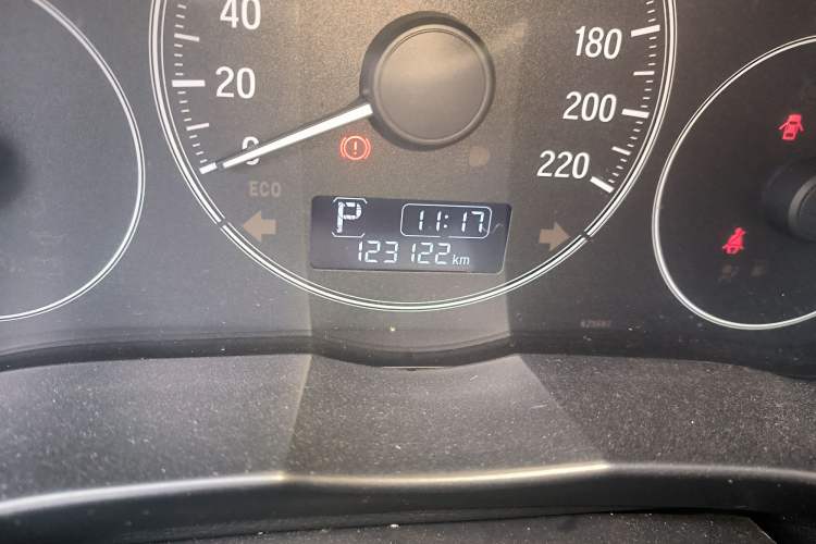 Used Honda City 2017 1.5L CVT Comfort Version Odometer Close Up
