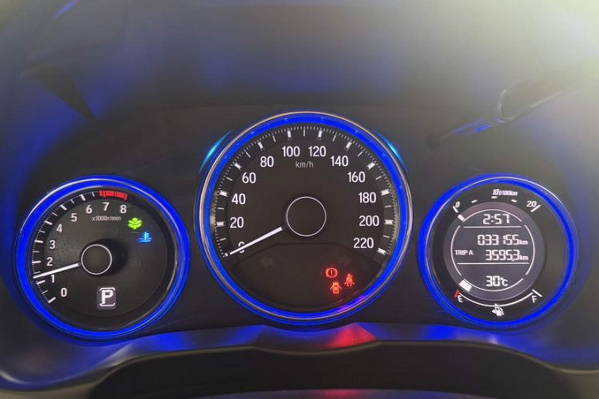 Used Honda City 2017 1.5L CVT Elite Edition Odometer Close Up