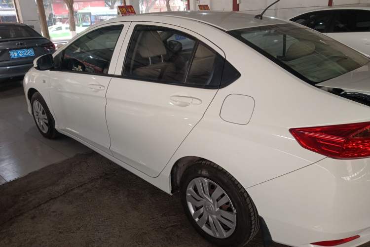 Used Honda City 2017 1.5L manual Comfort version Rear Left 45 Deg