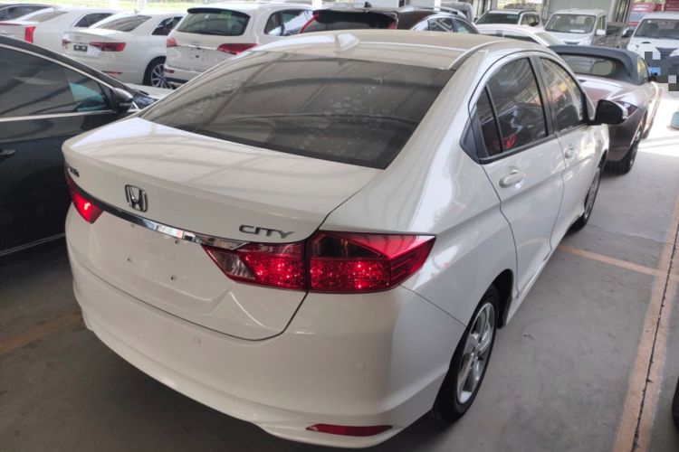 Used Honda City 2017 1.5L CVT Luxury Edition Rear Right 45 Deg