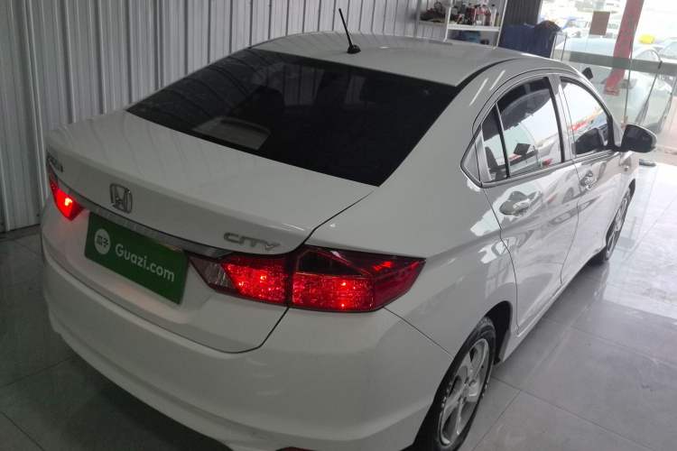 Used Honda City 2017 1.5L CVT Elite Edition Rear Right 45 Deg