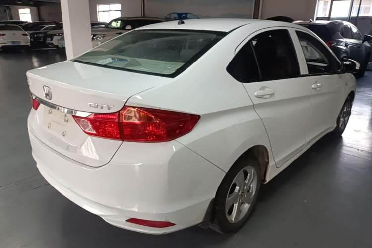 Used Honda City 2017 1.5L CVT Elite Edition Rear Right 45 Deg