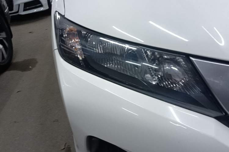Used Honda City 2017 1.5L CVT Elite Edition Right Front Headlight