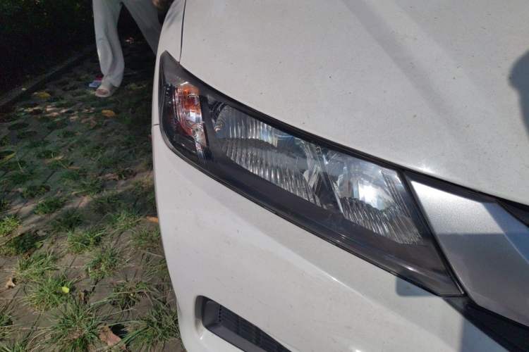 Used Honda City 2017 1.5L CVT Elite Edition Right Front Headlight