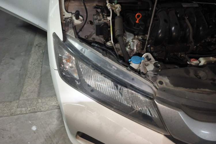 Used Honda City 2017 1.5L CVT Comfort Version Right Front Headlight