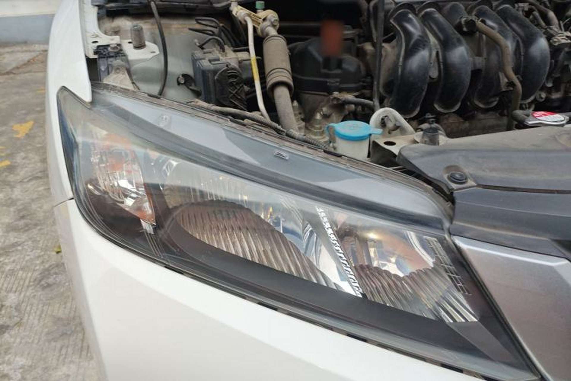 Used Honda City 2017 1.5L CVT Comfort Version Right Front Headlight