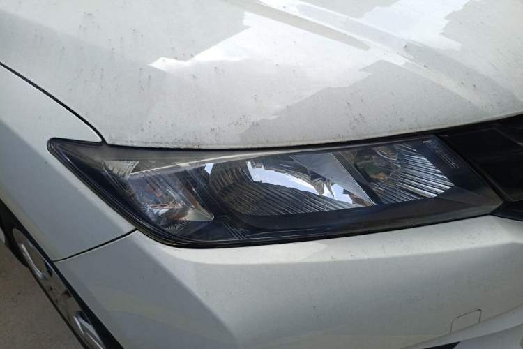 Used Honda City 2017 1.5L CVT Comfort Version Right Front Headlight