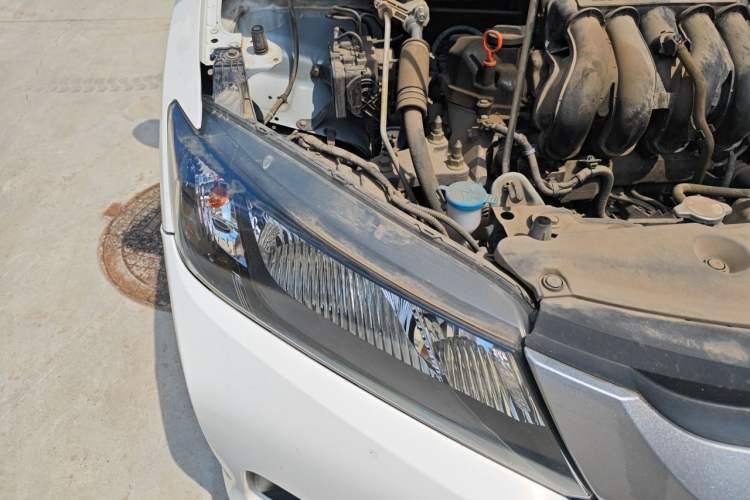 Used Honda City 2017 1.5L manual Comfort version Right Front Headlight